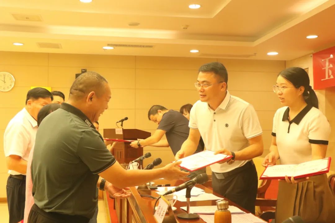 表扬优秀会员.jpeg