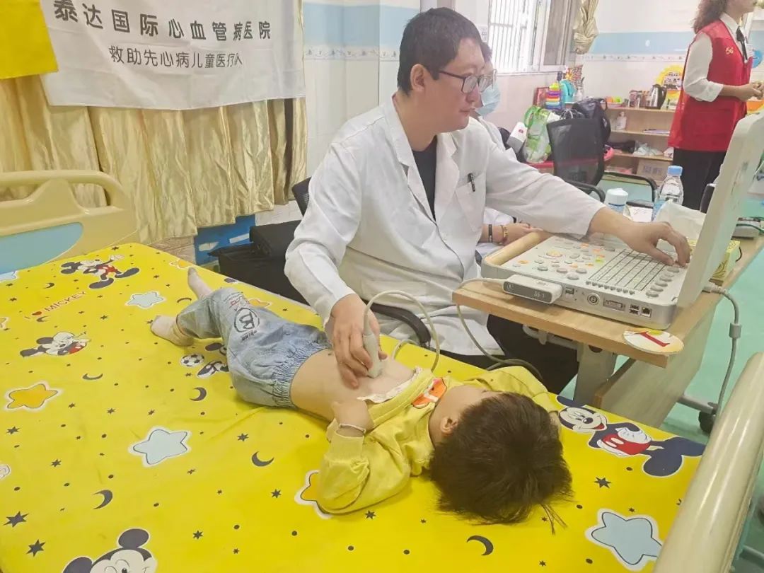 0-14周岁先心病救助项目在玉林筛查.jpeg