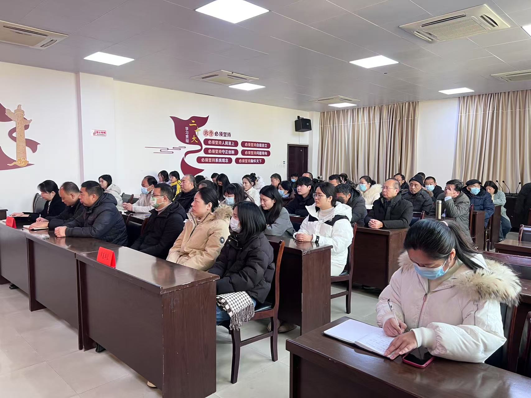 微信图片_20250114112102.jpg 微信图片_20250114112102.jpg