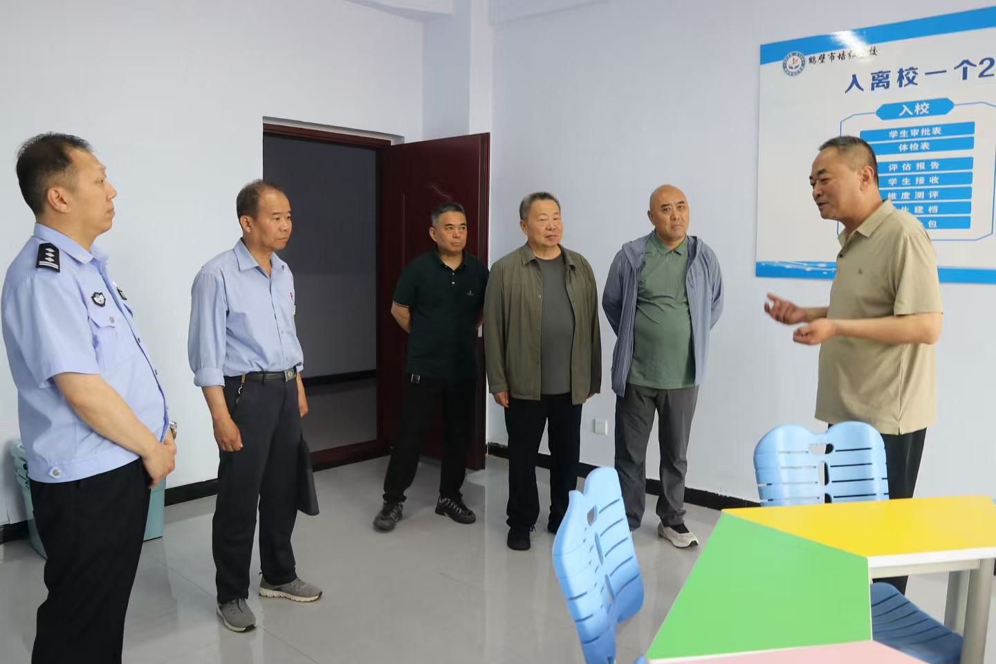 d77cc9e631abd037a4773e658c03251c.jpg d77cc9e631abd037a4773e658c03251c.jpg
